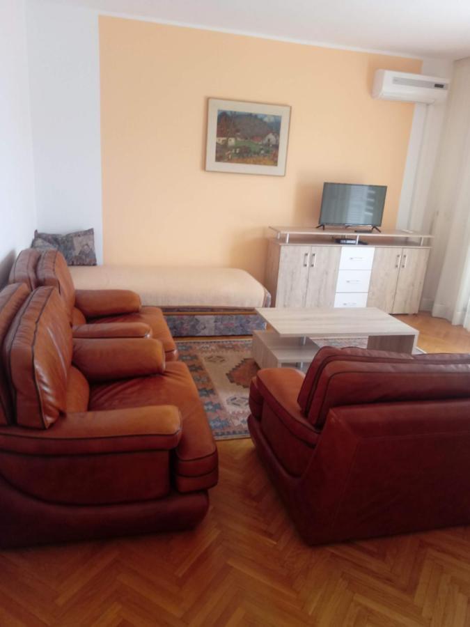 Apartmani Ketryn Crikvenica Exterior photo