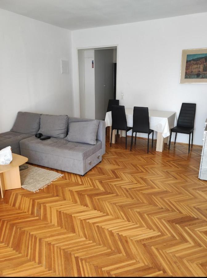Apartmani Ketryn Crikvenica Exterior photo